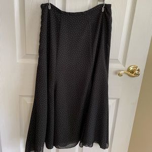 Kasper black silky calf length skirt